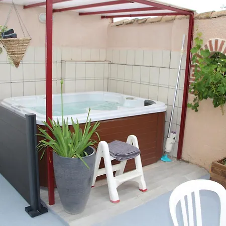 Holiday home Le Casot *